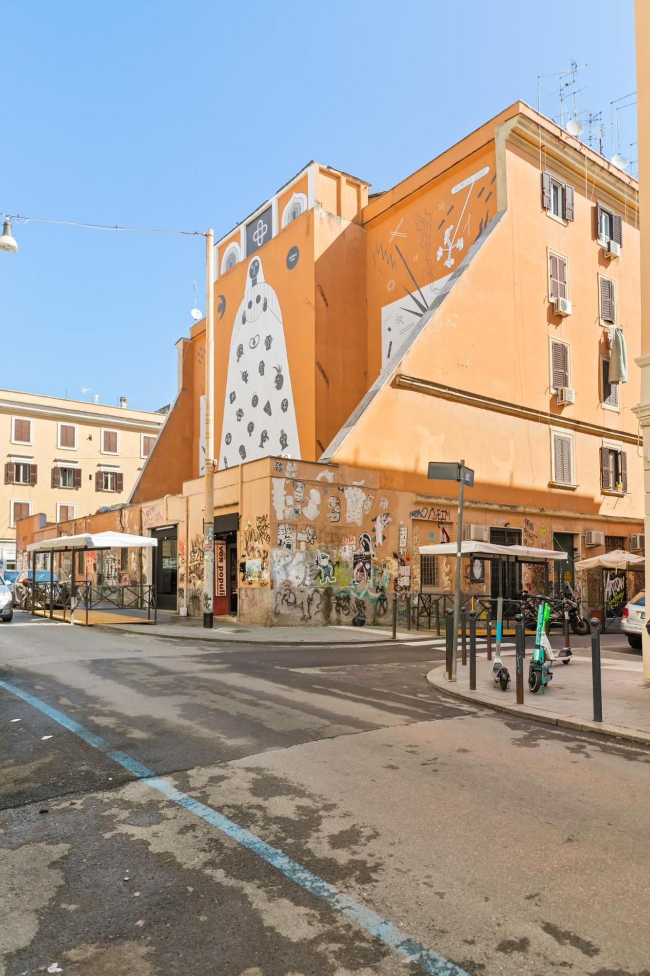 San Lorenzo Moderna Apartment